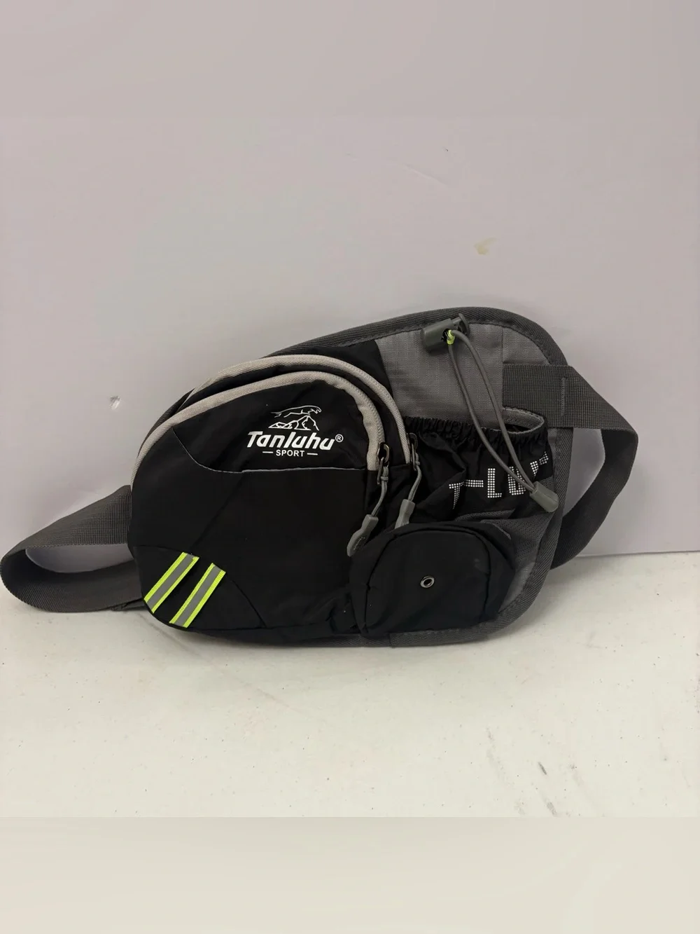 TANLUHU HP WAIST BAG RUNNING BELT - HOLD BOTTLE AND HAS POCKETS